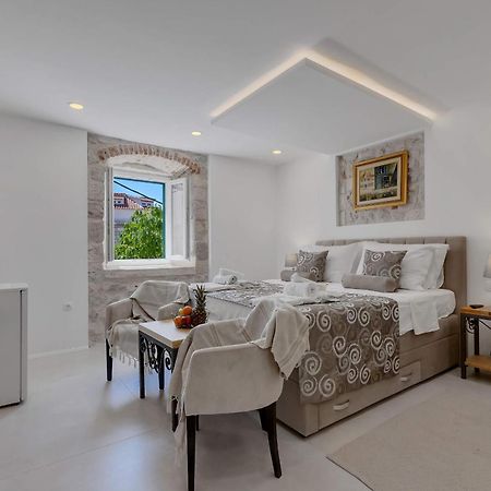 Luxury Rooms Palace B&B 马卡尔斯卡 外观 照片
