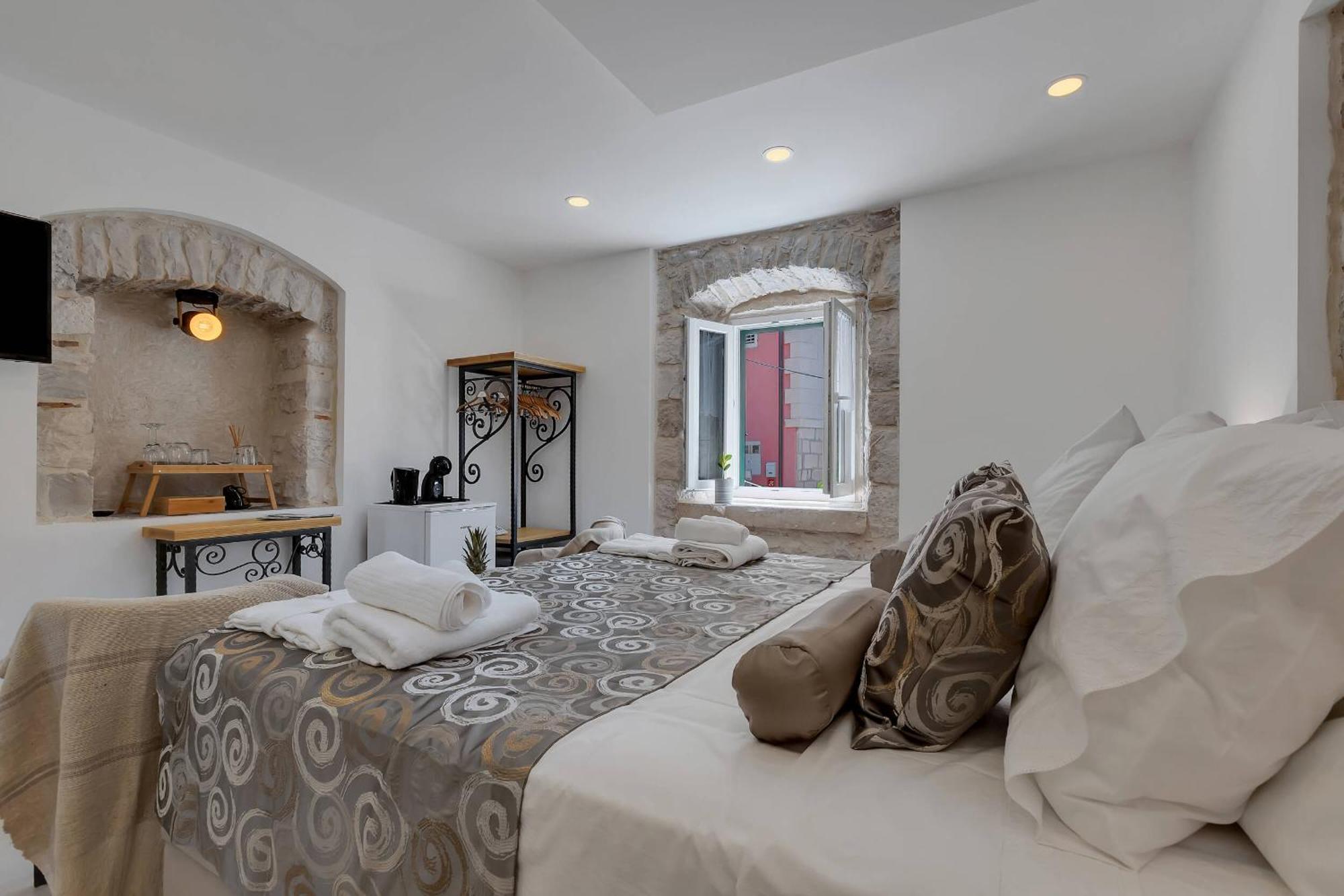 Luxury Rooms Palace B&B 马卡尔斯卡 外观 照片